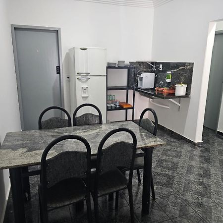 Cig Hostel 戈亚尼亚 外观 照片