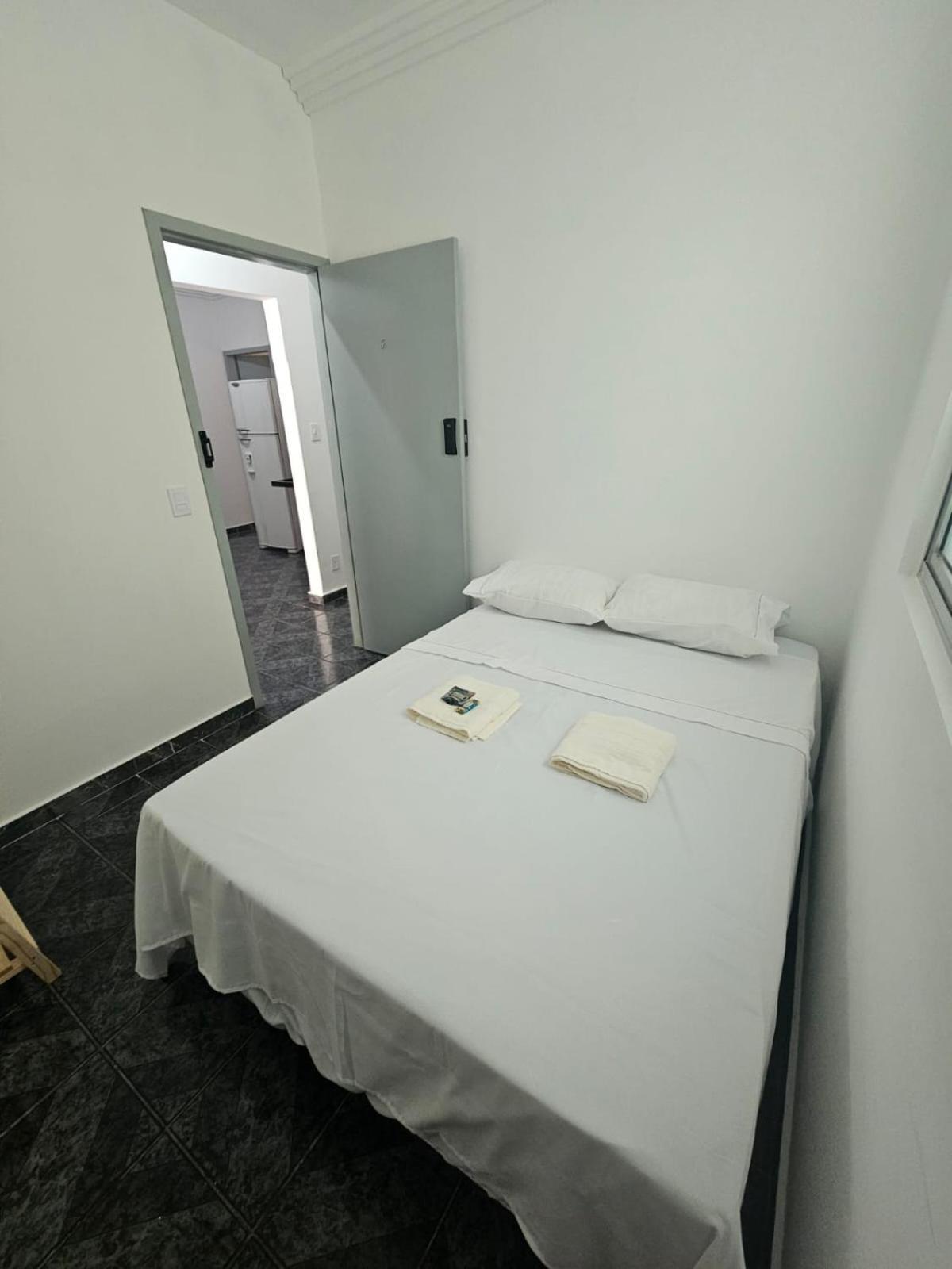 Cig Hostel 戈亚尼亚 外观 照片
