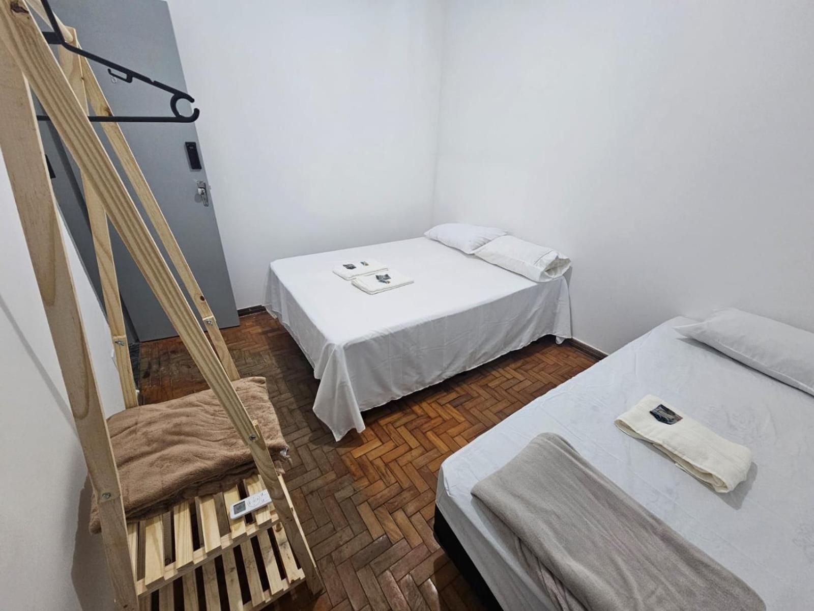 Cig Hostel 戈亚尼亚 外观 照片