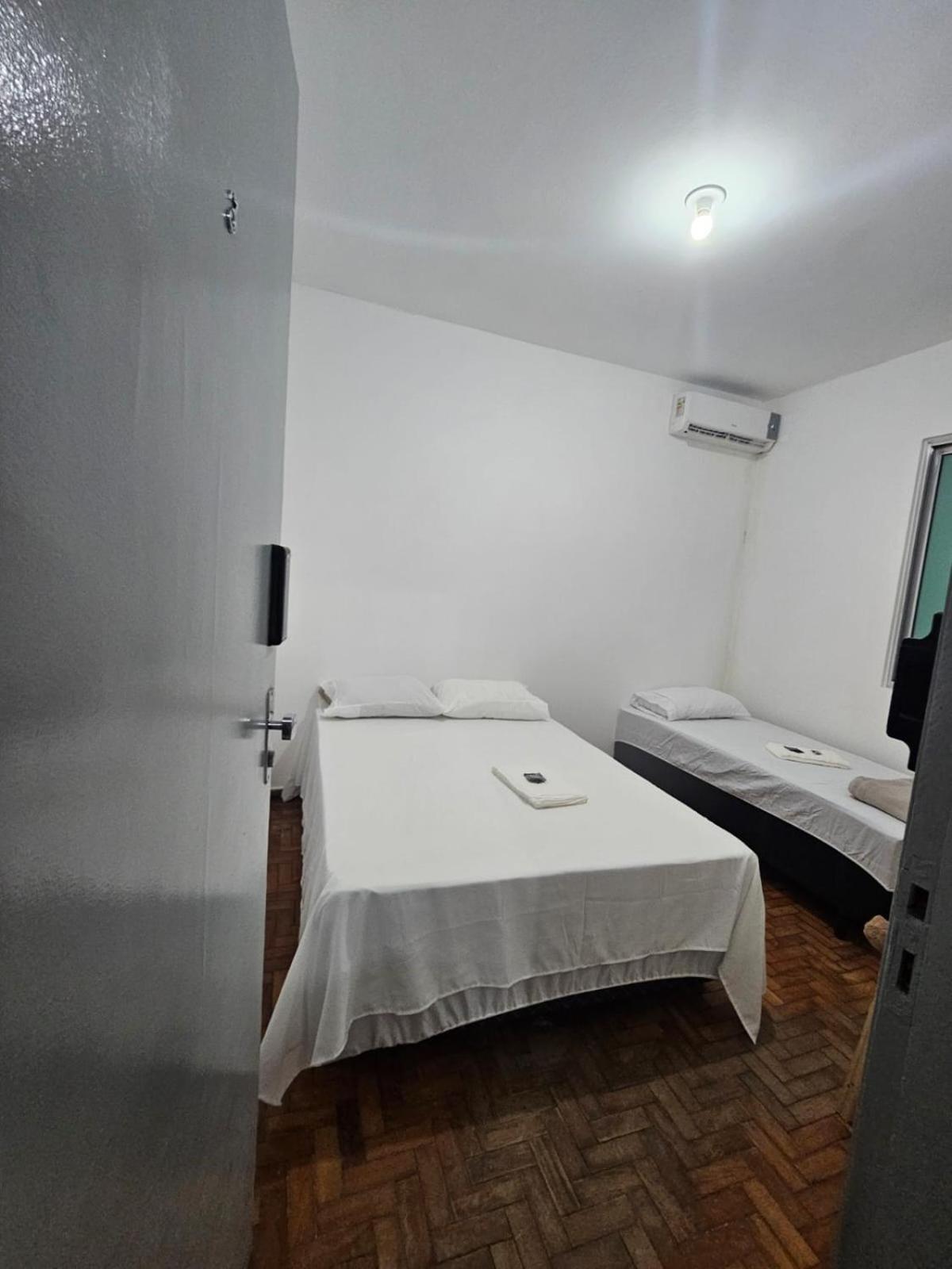 Cig Hostel 戈亚尼亚 外观 照片
