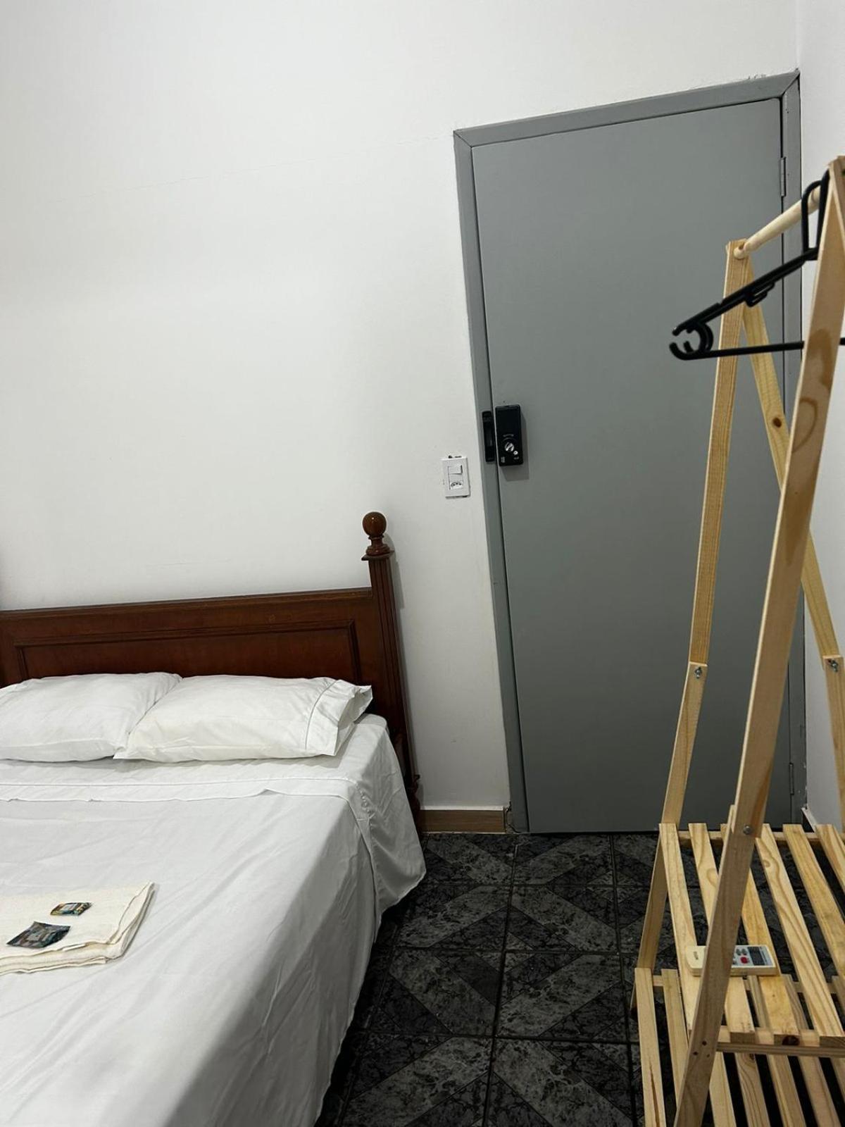 Cig Hostel 戈亚尼亚 外观 照片